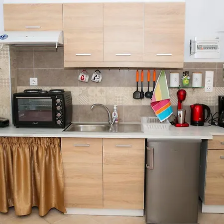 Conte * Corfu (city)